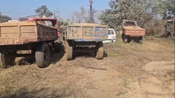 जब्त गाड़ी