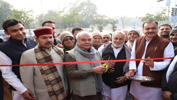 विधानसभा अध्यक्ष तोमर ने किया खादी एक्सपो का शुभारंभ