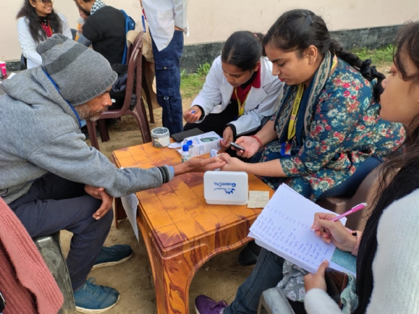 मनीराम क्षेत्र में एक दिवसीय स्वास्थ्य जांच एवं जागरूकता शिविर का सफल एवं सराहनीय आयोजन* मनीराम क्षेत्र में एक दिवसीय स्वास्थ्य जांच एवं जागरूकता शिविर का सफल एवं सराहनीय आयोजन*