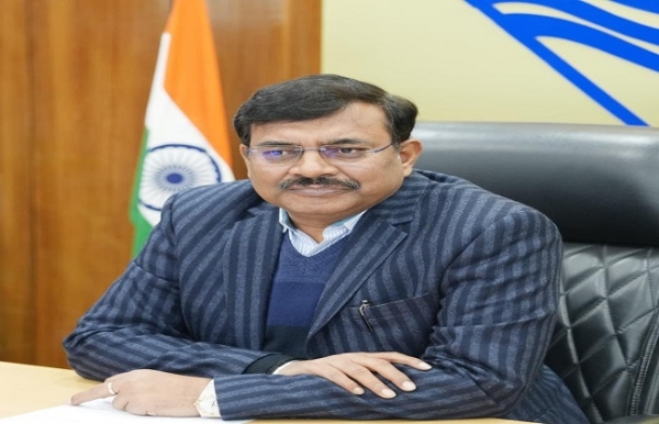 सचिवालय में मुख्य सचिव ने आवारा पशुओं से संबंधित संबंधित विभागों के साथ बैठक करते हुए।