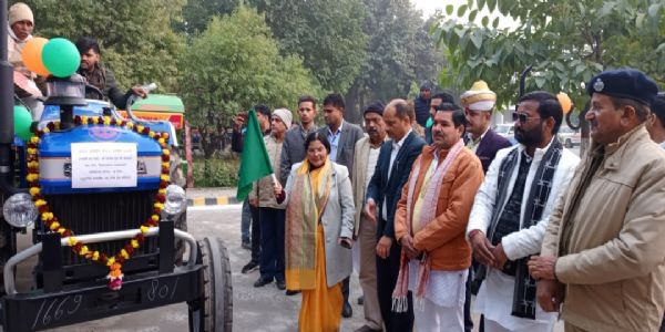 कन्नौज: सिर्फ लक्ष्य पूर्ति ही नहीं जनता के लिए बेहतर काम करने की बात सोचें अफसर : रजनी तिवारी