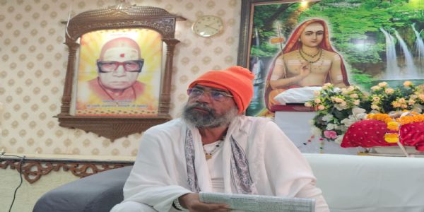 अनूपपुर: नर्मदा परिक्रमा : 111 नर्मदा भक्तों संग संत गोपाल चैतन्य जी महाराज पहुंचे अमरकंटक