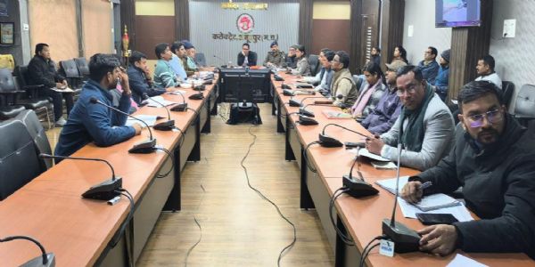 अनूपपुर: जहां सबसे ज्यादा दुर्घटनाएं हो रही उन ब्लैक स्पोर्ट्स को चिन्हित कर करें सुरक्षात्मक उपाय- कलेक्टर