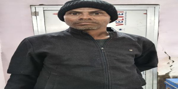 रंगदारी वसूलते युवक गिरफ्तार