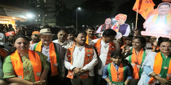 विकास का संकल्प लेकर चुनाव मैदान में उतरे भाजपा के उम्मीदवार, रात-दिन कर रहे प्रचार