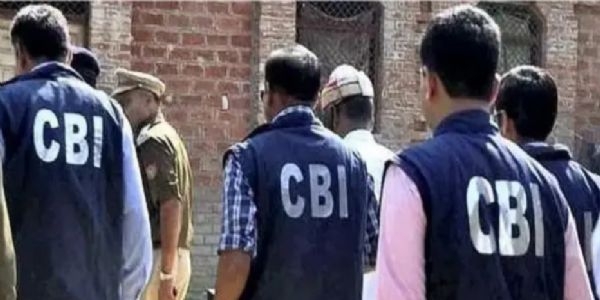 रामगढ़ का डाक ओवरसियर 15 हजार घूस लेते गिरफ्तार