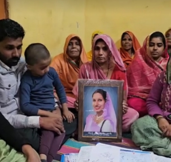 डॉ. ऋतु शर्मा पर लगा लापरवाही बरतने पर मॉ और दो नवजात शिशु की मौत का आरोप