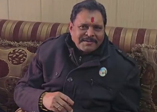 पूर्व विधायक सुरेश राठौड़