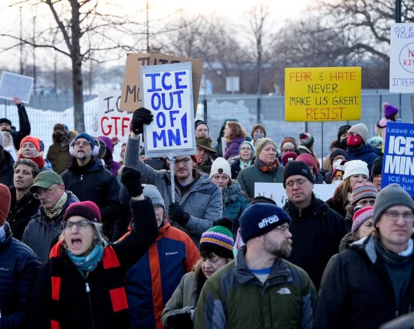 घटना के विरोध में हुए प्रदर्शन से जुड़ा चित्र
