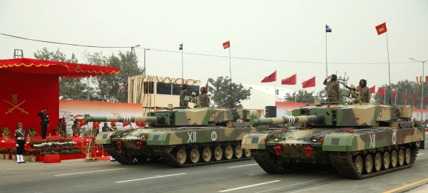 सेना दिवस परेड: फुल ड्रेस रिहर्सल सेना दिवस परेड: फुल ड्रेस रिहर्सल