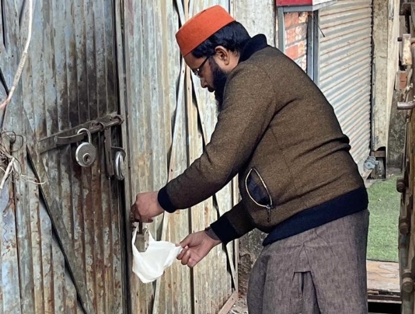 बरेली में बकाया संपत्ति कर पर सख्ती, नगर निगम ने 5 भवन सील किए बरेली में बकाया संपत्ति कर पर सख्ती, नगर निगम ने 5 भवन सील किए