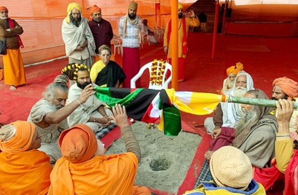 प्रयागराज माघ मेले में महात्यागी नगर खालसा बीकानेर वाले का हुआ शुभारम्भ