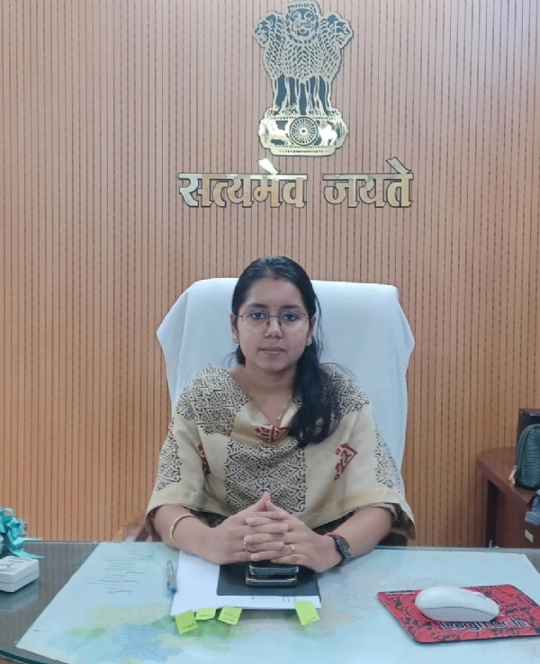 जिला पंचायत सीईओ अर्चना कुमारी जिला पंचायत सीईओ अर्चना कुमारी