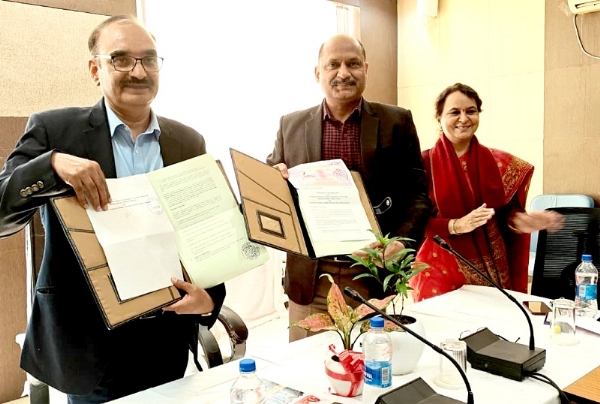 भोपालः उच्च शिक्षा उत्कृष्टता संस्थान एवं आयुर्वेद महाविद्यालय के मध्य हुआ एमओयू