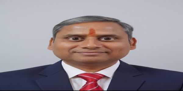 जितेन्द्र त्रिपाठी ने सहायक मंडल रेल प्रबंधक के रूप में चक्रधरपुर मंडल का किया कार्यभार ग्रहण