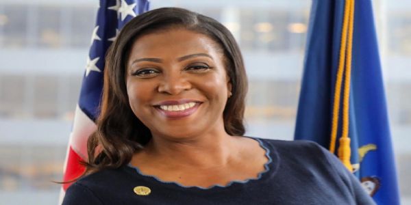 अमेरिका के पांच राज्यों ने सोशल सर्विस फंडिंग फ्रीज करने के लिए ट्रंप प्रशासन पर मुकदमा किया