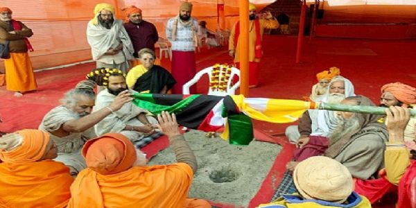 प्रयागराज माघ मेले में महात्यागी नगर खालसा बीकानेर वाले का हुआ शुभारम्भ