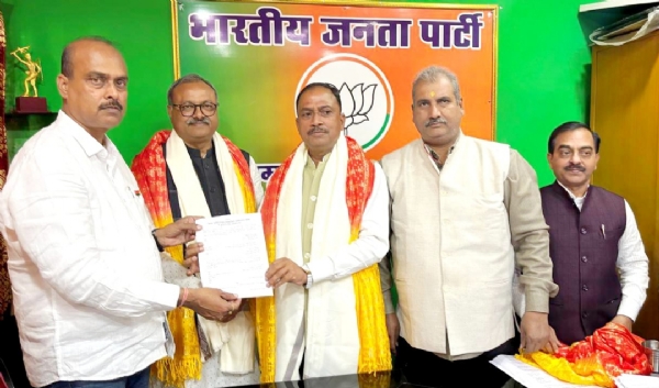 संजीव सिन्हा बने जिलाध्यक्ष पद के