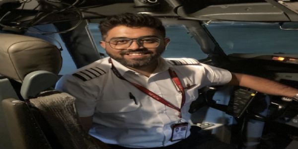 कैप्टन स्मिथ मच्छर (फाइल फोटो) कैप्टन स्मिथ मच्छर (फाइल फोटो)