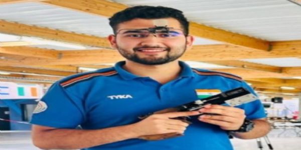 अनीश भानवाला अनीश भानवाला