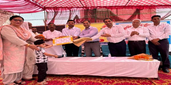 वृद्धाश्रम शकुंतला सदन में हुआ वरिष्ठजनों का सम्मान