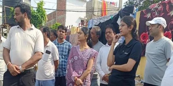 छठ घाटों की तैयारियों का नगर आयुक्त ने लिया जायजा, समय पर व्यवस्था पूरी करने का निर्देश