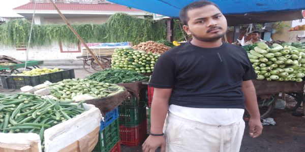वाराणसी में हरी सब्जियों के दाम ने छुए आसमान, भिंडी और बीन्स का रेट सौ रूपये पार