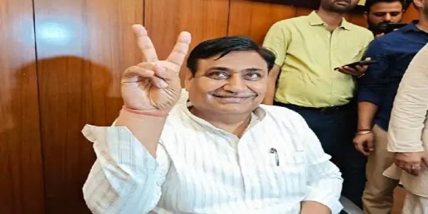 विश्वेंद्र सिंह के आरोपों पर डोटासरा ने तोड़ी चुप्पी, बोले- ‘हम सब एक’