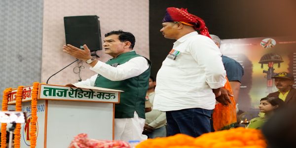 बिजली पर अखिलेश बोलते हैं तो प्रदेश की जनता को हंसी आती है: एके शर्मा