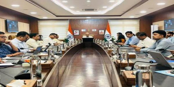 केंद्र ने पीएम-जनमान और डीए-जेजीयूए योजनाओं की समीक्षा बैठक की