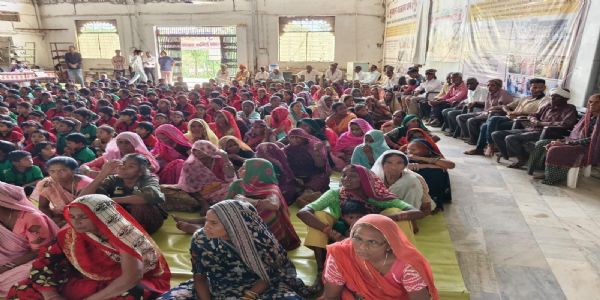 अंतरराष्ट्रीय वृद्धजन दिवस पर 150 से अधिक वरिष्ठ नागरिकों का हुआ अभिनंदन, स्वास्थ्य परीक्षण के साथ बनाए रोडवेज पास