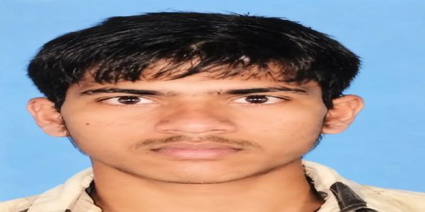 गोविंदपुर स्टेशन के पास ट्रेन से गिरकर पश्चिम बंगाल के युवक की मौत