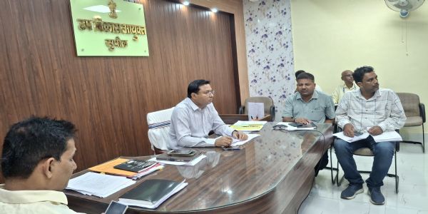 ग्राम सभा व रिफॉर्म उत्सव की तैयारियों को लेकर डीडीसी ने की समीक्षा,  अधिकारियों को दिए निर्देश