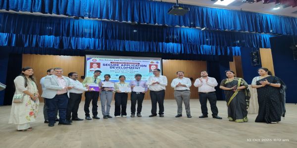 पीयू में छह दिवसीय सिक्योर एप्लीकेशन डेवलपमेंट कार्यशाला संपन्न, 90 से अधिक विद्यार्थियों ने लिया प्रशिक्षण