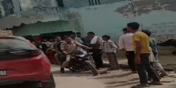 (अपडेट) चेकिंग के दौरान पुलिसकर्मियों को टक्कर मारी, दारोगा घायल, तीन आरोपित गिरफ्तार