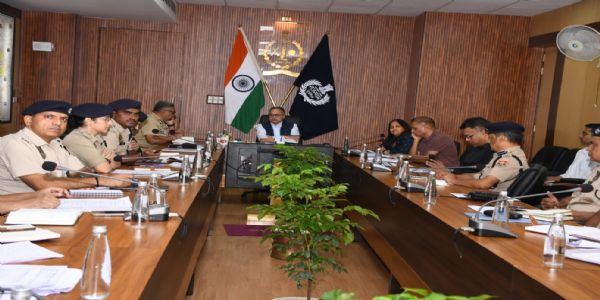 त्योहारों में जाम से निपटने के लिए जयपुर ट्रैफिक पुलिस बनाएगी दो माह की कार्ययोजना : डीजीपी