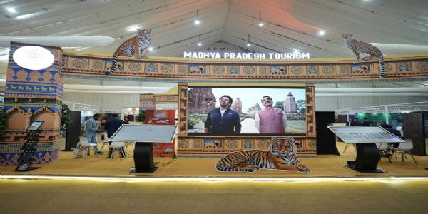 मप्र ट्रैवल मार्ट 2026 एग्जिबिशन में दिखी हॉस्पिटैलिटी, हस्तशिल्प और ग्रामीण पर्यटन की अनूठी झलक