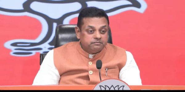भाजपा ने राहुल गांधी पर राष्ट्रपति को सड़क पर किए जा रहे प्रदर्शन में घसीटने की कोशिश का लगाया आरोप