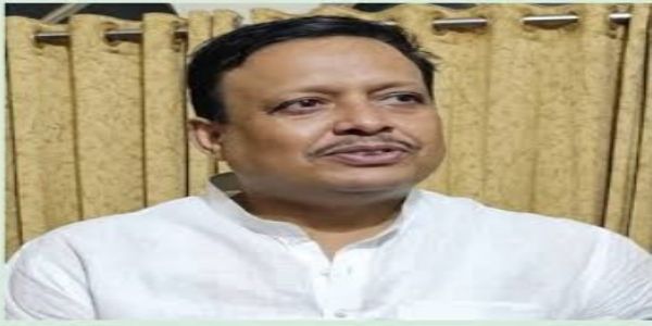 वोट-चोरी और लोकतंत्र को बचाने की है यह लड़ाई : डॉ. चक्रपाणि हिमांशु