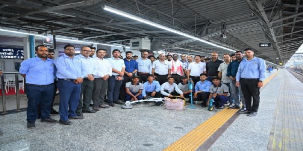 पांच ट्रेनों में बेहतर ऑन-बोर्ड सेवाओं की शुरूआत करने वाला पूसीरे दूसरा जोन बना