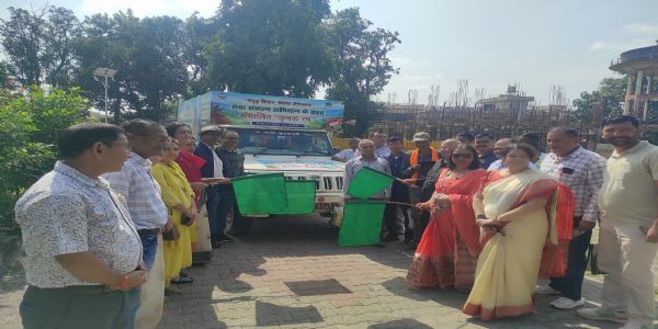 समृद्ध किसान सशक्त उत्तराखण्ड, अभियान के तहत हल्द्वानी पहुंचा कृषक रथ