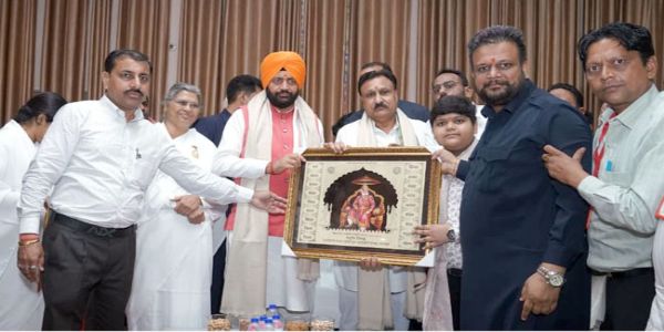 महाराजा अग्रसेन संपूर्ण भारतीय समाज की महान विभूति थे:नायब सैनी
