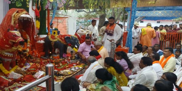 शारदीय नवरात्र पर धमतरी के शक्तिस्थलों में उमड़ा आस्था का सैलाब
