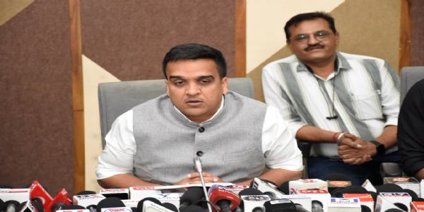 दिवाली पर सूरत से चलेंगी 1,600 से अधिक अतिरिक्त एसटी बसें-उपमुख्यमंत्री हर्ष संघवी