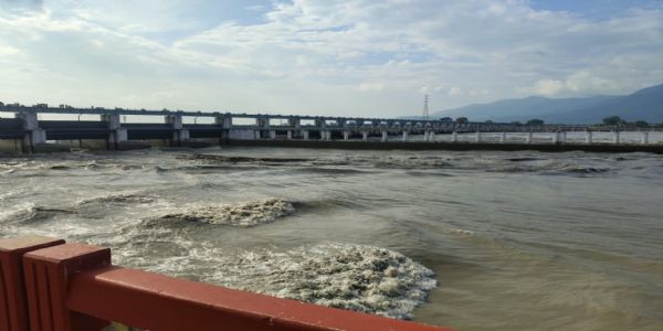 नेपाल में भूस्खलन से बाढ़ का खतरा, कुशीनगर अलर्ट, खड्डा और तमकुहीराज में विशेष सतर्कता