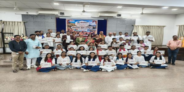 उदयपुर पहुंची लोकमंथन यात्रा, लोक संस्कृति और ‘हम भारत के लोग’ विषय पर हुआ संवाद