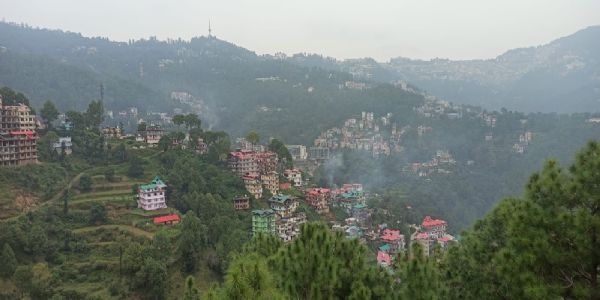 रोहतांग समेत हिमाचल के ऊंचे इलाकों में हिमपात, ठंड बढ़ी, 15 अक्टूबर तक अंधड़-बिजली का येलो अलर्ट