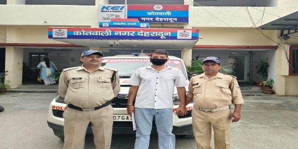 दून अस्पताल में चिकित्सकों को धमकाने वाला गिरफ्तार