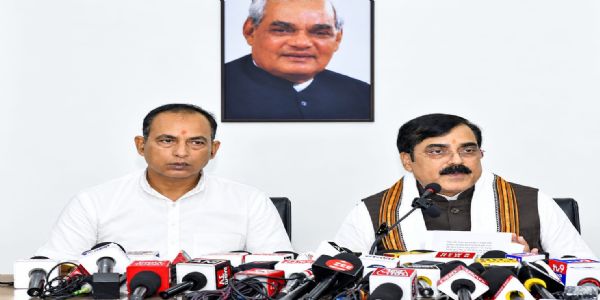नकली दवा मामले में बिना तथ्य जांचे मेरे खिलाफ चलाया गया था दुष्प्रचार, कांग्रेस और विपक्ष माँगे माफी: जीवेश मिश्रा
