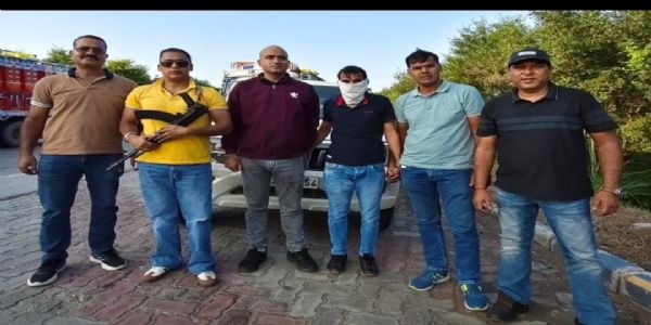 महंत हत्याकांड का इनामी आरोपित चंडीगढ़ से गिरफ्तार